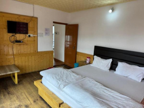 Highway Inn Guest House